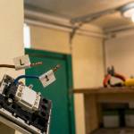 Cablage simple allumage : phase et retour lampe