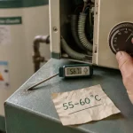Réglage ballon eau chaude à 55–60 °C, sécurité et confort